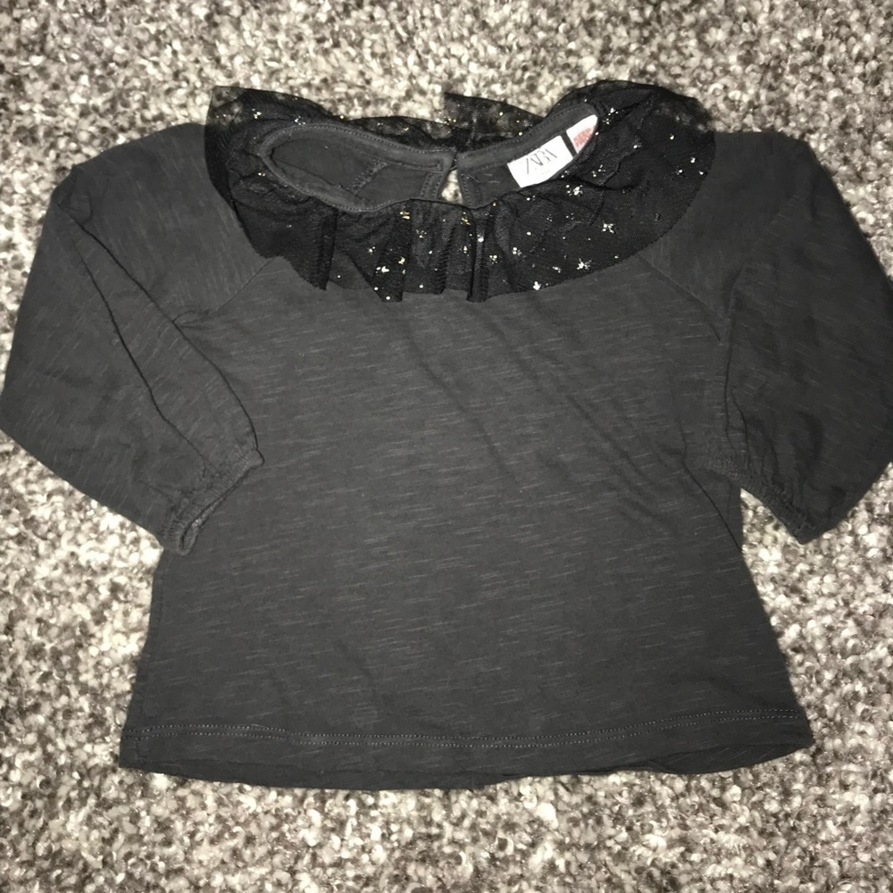 4 for $25 
baby girl Zara long sleeve tee 12-18